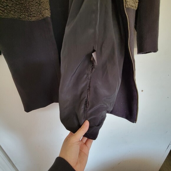 LAVEER Faux Shearling Black Green Colorblock Long Oversized Winter Coat Size 4 - Picture 8 of 13